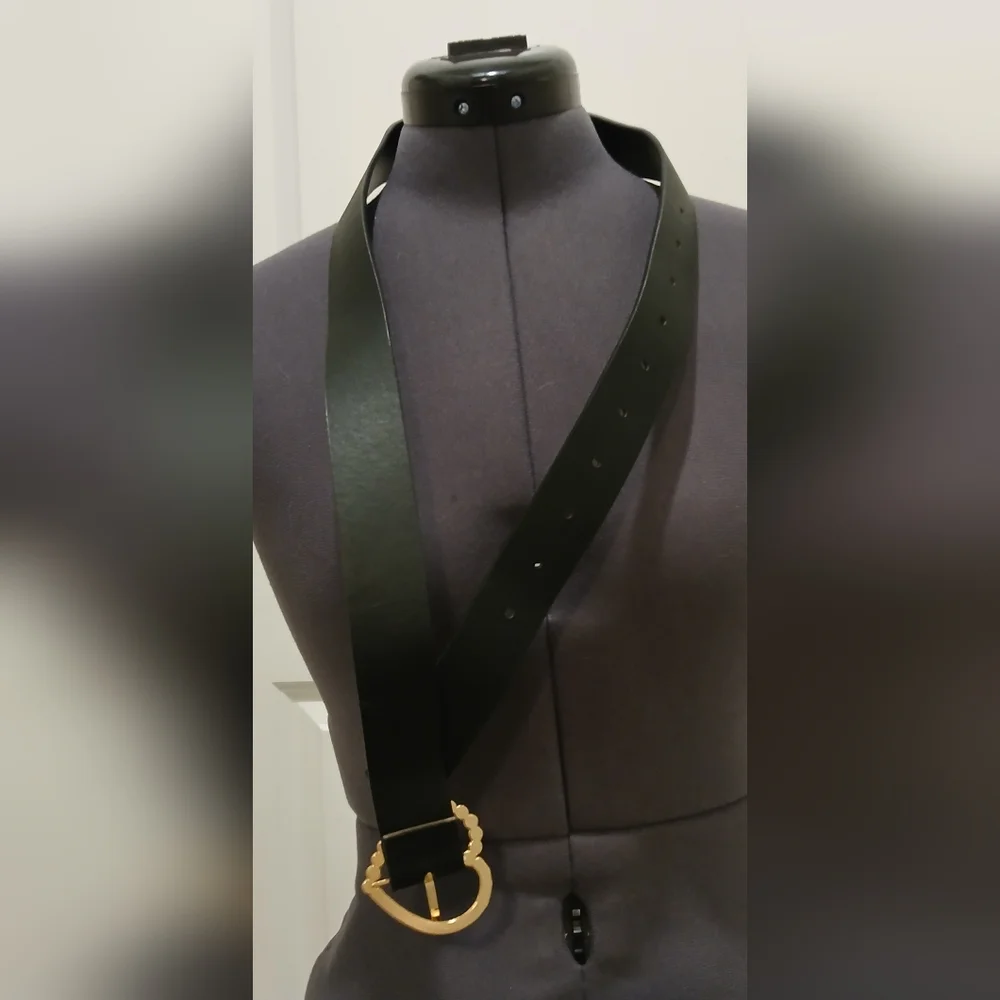 Pearl Heart Black Belt‎